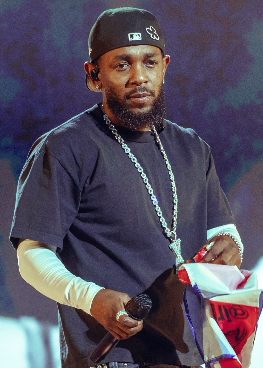 Kendrick Lamar performing in 2025